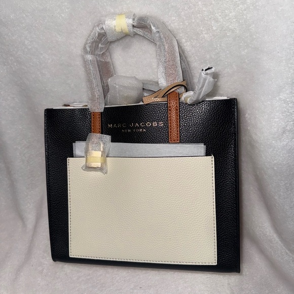 Marc Jacobs Handbags - Marc Jacobs COLORBLOCK MINI GRIND
TOTE-NWT